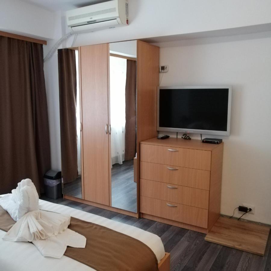 Karla Residence / Greta Residence Resita Ngoại thất bức ảnh