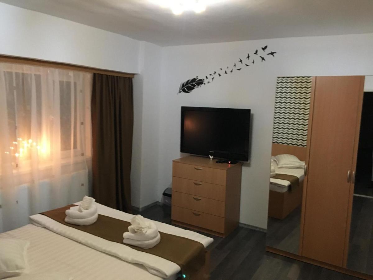 Karla Residence / Greta Residence Resita Ngoại thất bức ảnh
